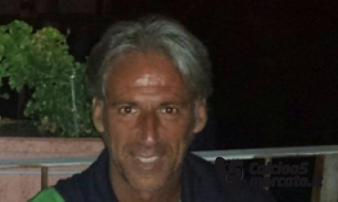 Marcello Serratore lascia il Napoli Calcio a 5. Dopo aver ricoperto per due stagioni il ruolo di Direttore Tecnico del team partenopeo, a stretto contatto ... - img1491_0